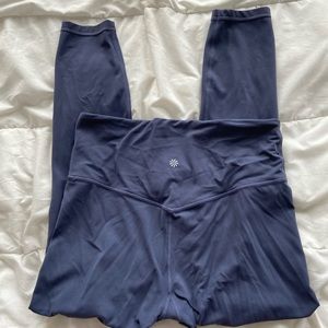Athleta size M 7/8 blue Elation leggings